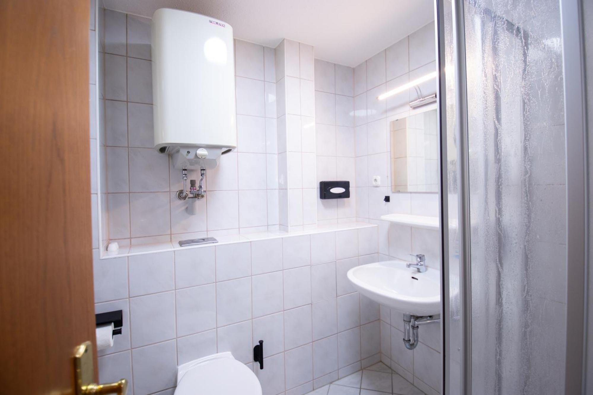 Hotel Lengenfelder Hof Lengenfeld  Extérieur photo