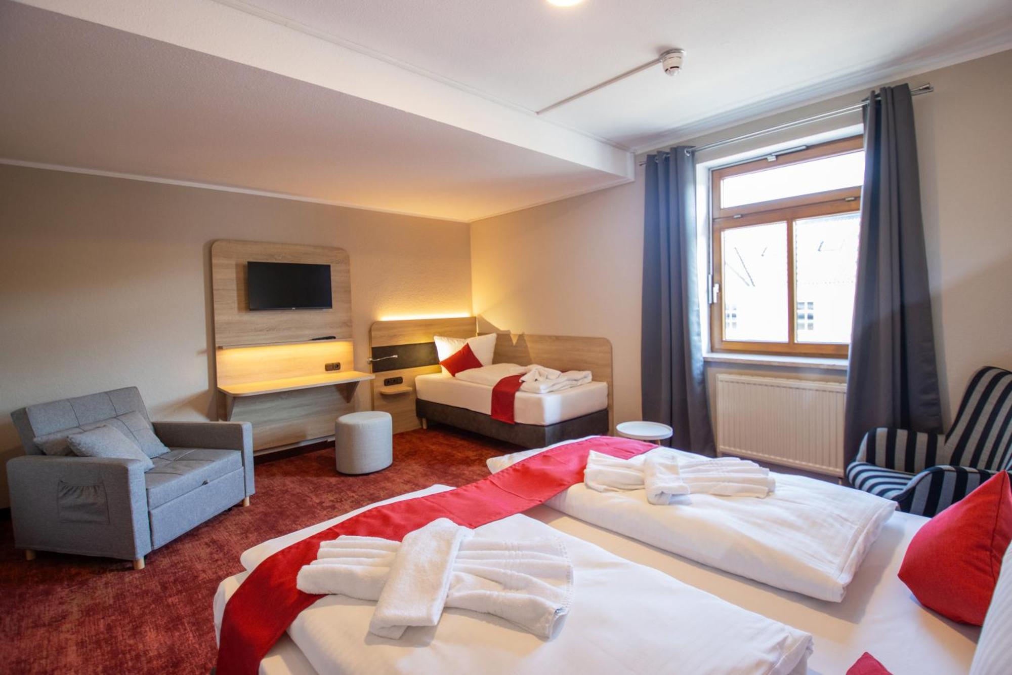 Hotel Lengenfelder Hof Lengenfeld  Extérieur photo